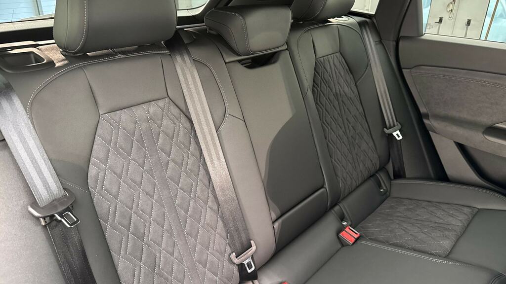 Audi Q6 E-Tron 360Kw Sq6 Quattro 100Kwh Edition 1 Black #16