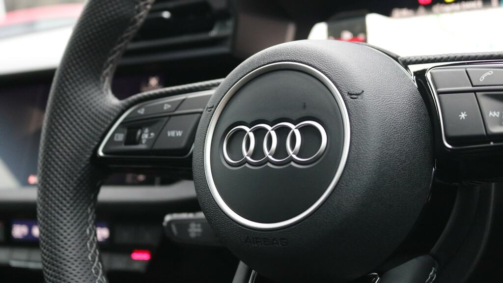 Audi A3 1.5 Tfsi E 204 Black Edition S Tronic Black #36
