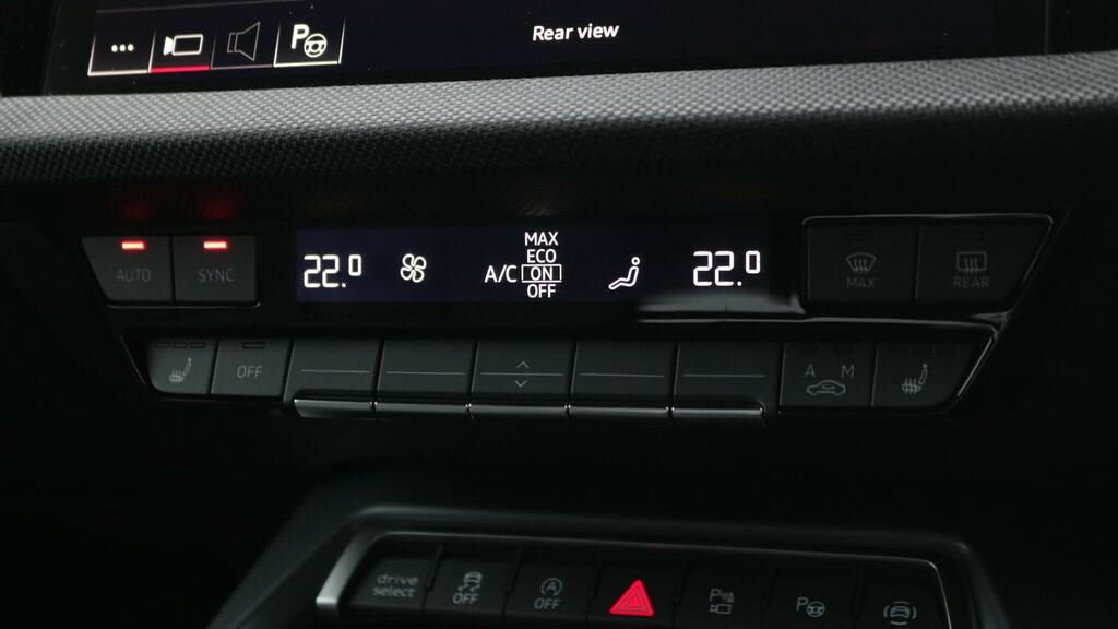 Audi A3 1.5 Tfsi E 204 Black Edition S Tronic Black #13