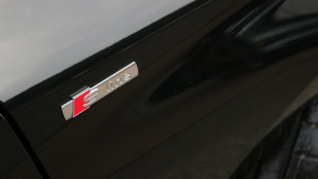 Audi A3 1.5 Tfsi E 204 Black Edition S Tronic Black #23
