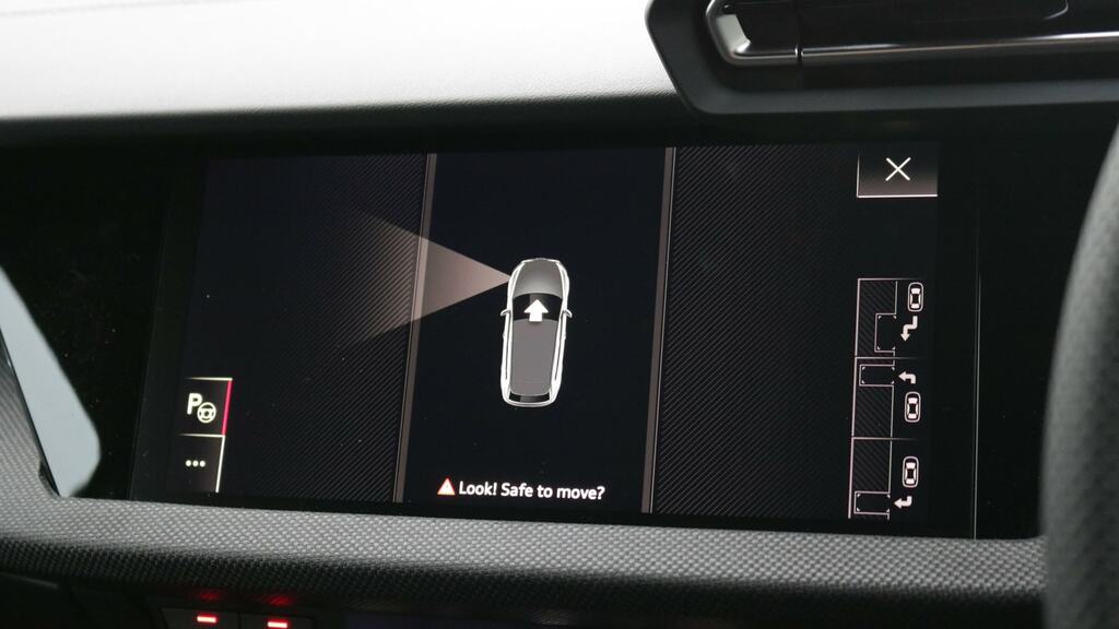 Audi A3 1.5 Tfsi E 204 Black Edition S Tronic Black #35