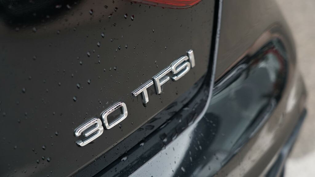Audi A1 Technik 30 Tfsi 110 Ps 6-Speed Grey #21