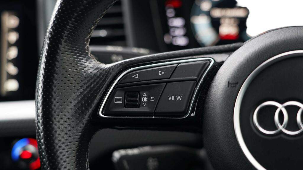 Audi A1 Technik 30 Tfsi 110 Ps 6-Speed Grey #17