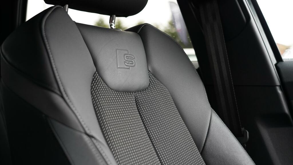Audi A1 Technik 30 Tfsi 110 Ps 6-Speed Grey #26