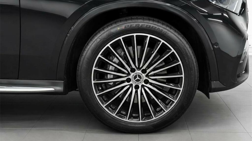Mercedes-Benz GLC Class Glc 300 4Matic Amg Line Premium Plus 9G-tronic Black #5