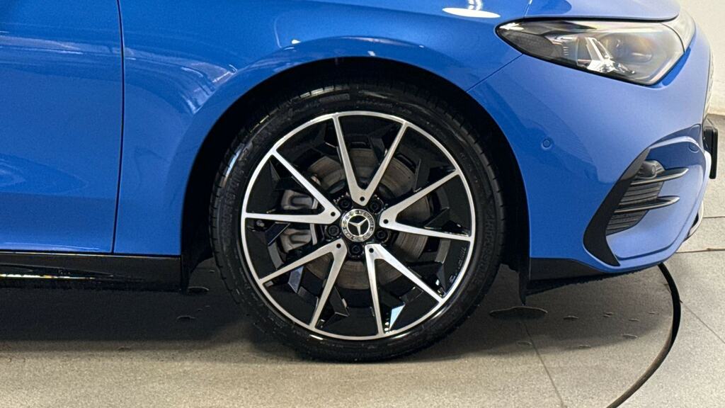 Mercedes-Benz CLA Class Cla 250 200Kw Eq Amg Line Prem Ed 85Kwh WV75YXR Blue #5