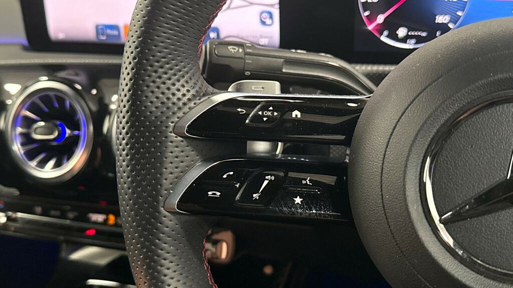 Mercedes-Benz CLA Class Amg Line Premium Edition Black #14