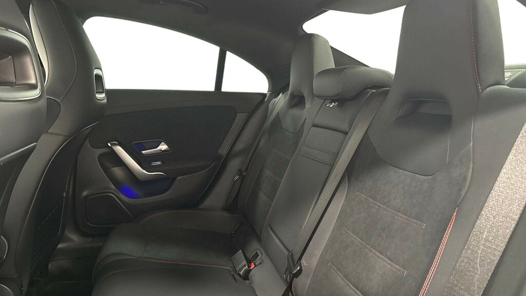 Mercedes-Benz CLA Class Amg Line Premium Edition Black #12