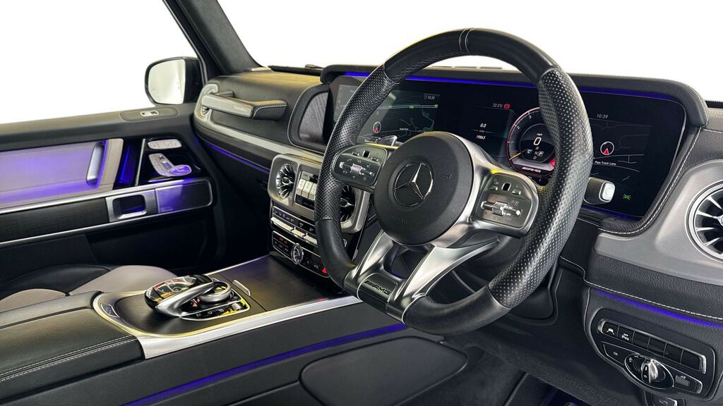 Mercedes-Benz G Class G63 9G-tronic Black #3