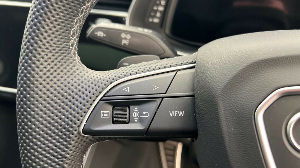 Audi Q7 55 Tfsi Quattro Black Edition Tiptronic Black #17