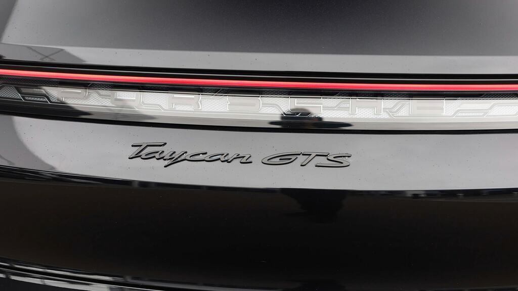 Porsche Taycan Performance 79.2Kwh Rwd Saloon Silver #30