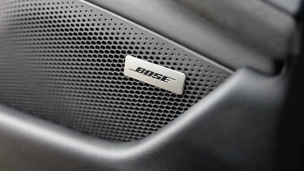 Porsche Taycan Performance 79.2Kwh Rwd Saloon Silver #25