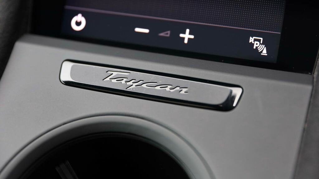 Porsche Taycan Performance 79.2Kwh Rwd Saloon Silver #19