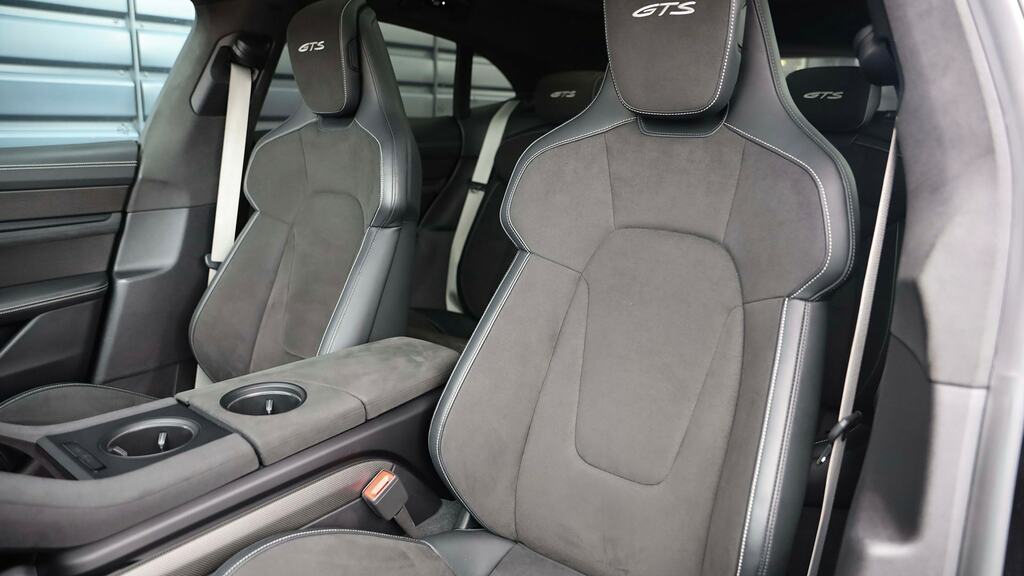 Porsche Taycan Performance 79.2Kwh Rwd Saloon Silver #8