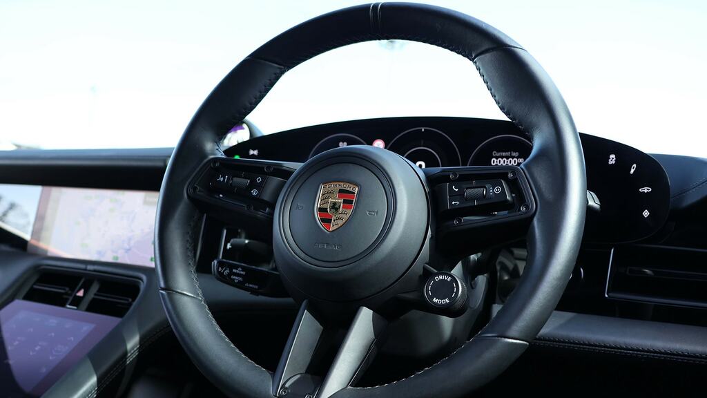 Porsche Taycan Performance Plus 93.4Kwh Turbo S Saloon Electr #12