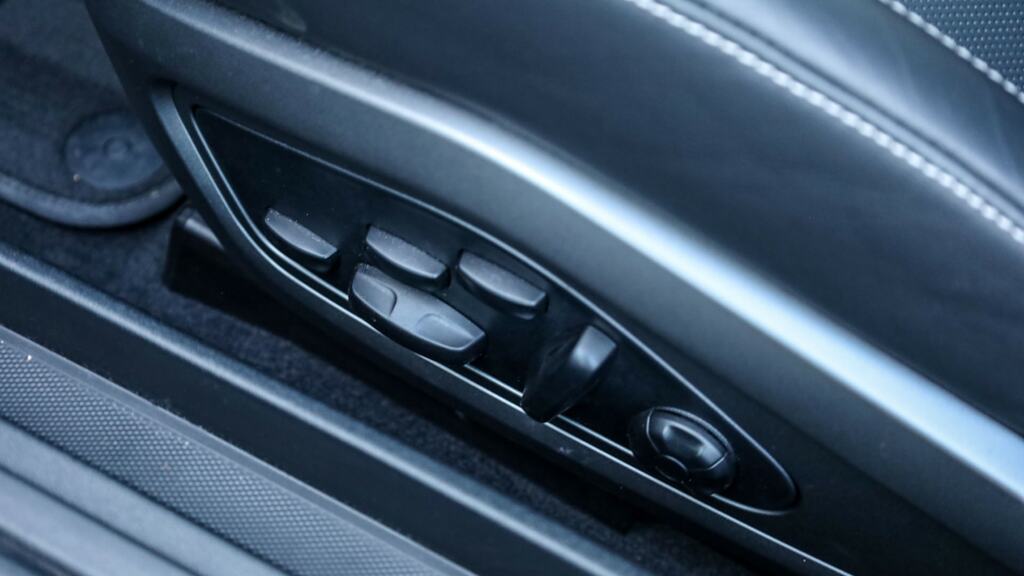 Porsche 911 3.0 Carrera S Blue #31