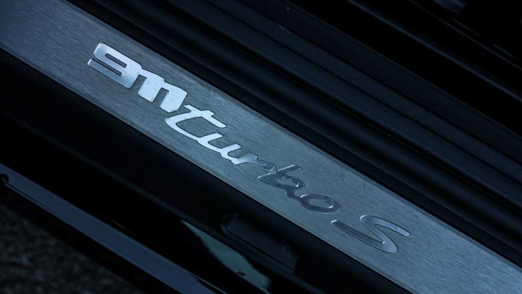 Porsche 911 3.0 Carrera S Blue #33