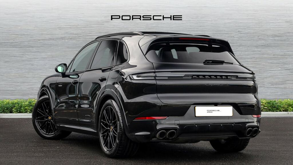 Porsche Cayenne S E-hybrid Tiptronic S Black #2