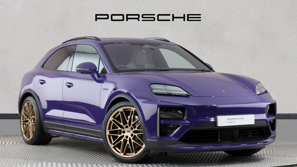 Porsche Macan 470Kw Turbo 100Kwh Purple