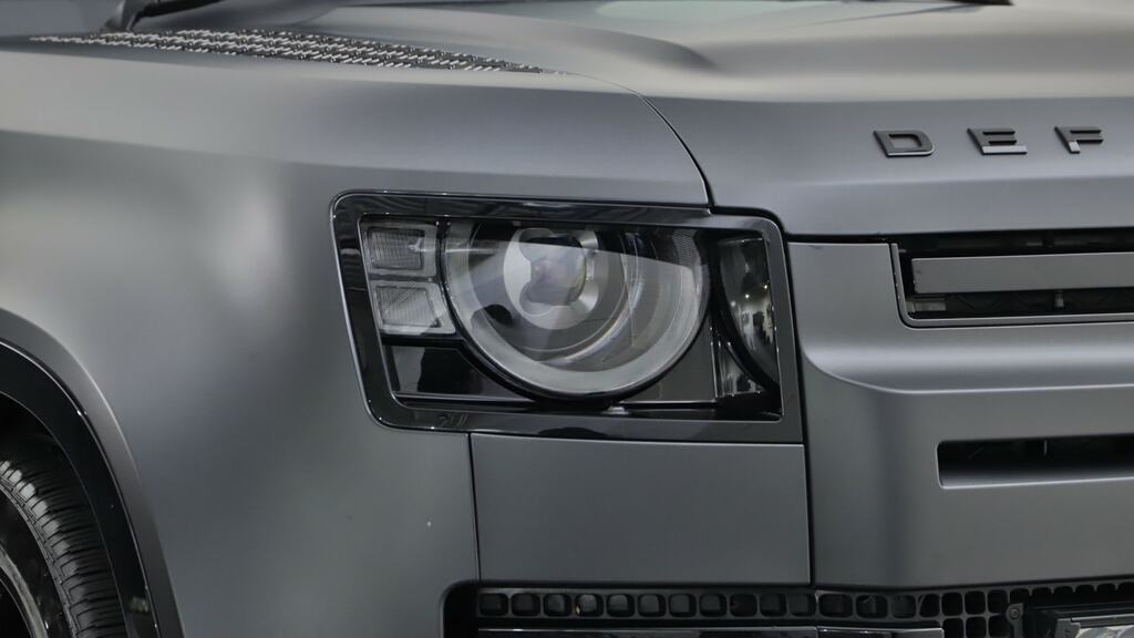 Land Rover Defender 110 3.0 D250 X-dynamic Hse 110 Black #17