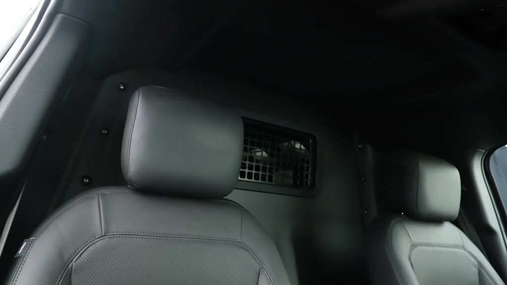 Land Rover Defender 110 3.0 D250 X-dynamic Hse 110 Black #19