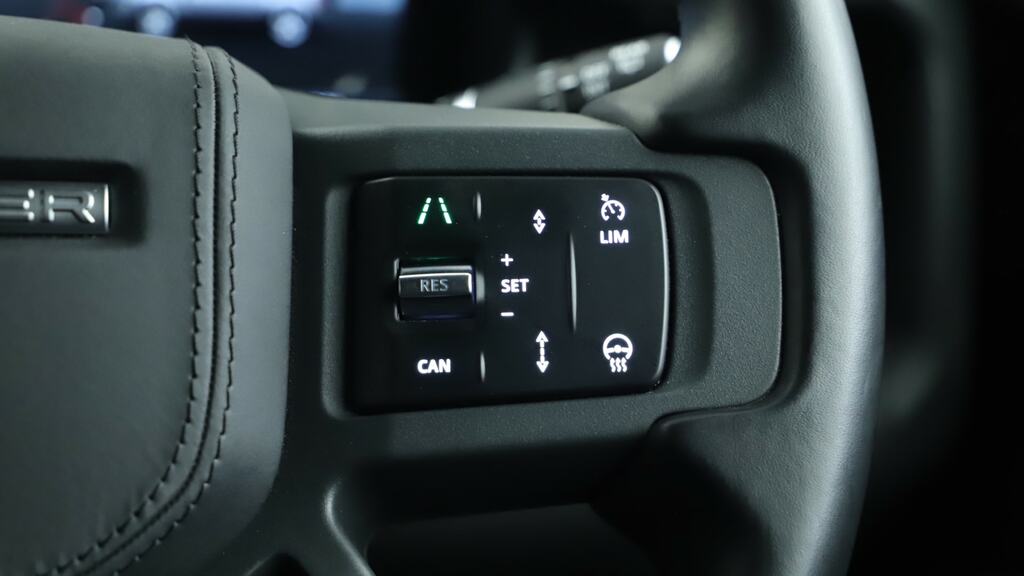 Land Rover Defender 110 3.0 D250 X-dynamic Hse 110 Black #24