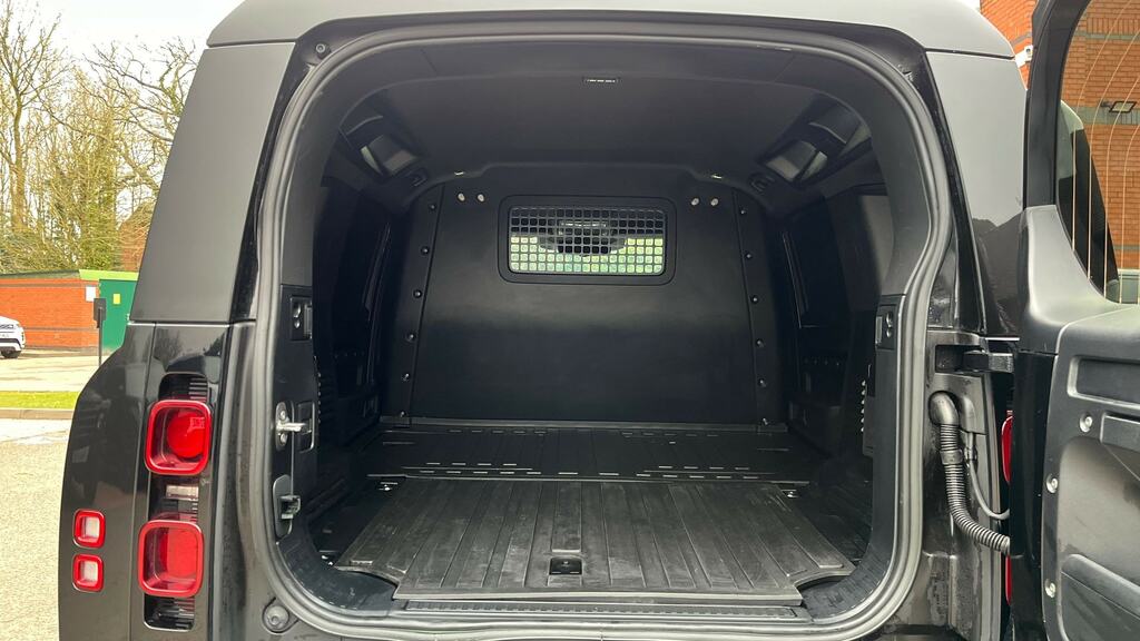 Land Rover Defender 110 2.0 P400e X-dynamic Hse Black #10