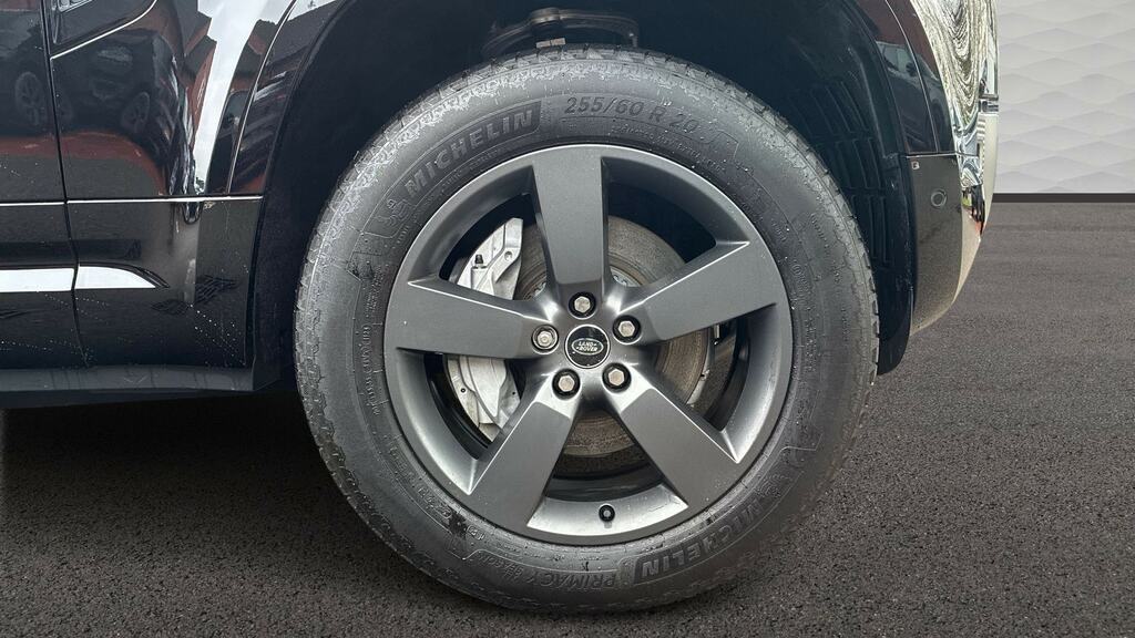 Land Rover Defender 90 3.0 D250 X-dynamic Hse 90 Grey #8