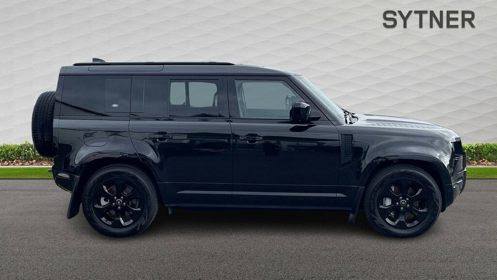 Land Rover Defender 110 2.0 P400e X-dynamic Se 110 Black #5