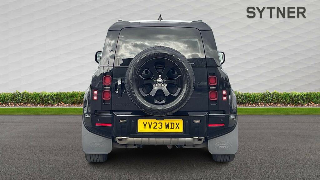 Land Rover Defender 110 2.0 P400e X-dynamic Se 110 Black #6