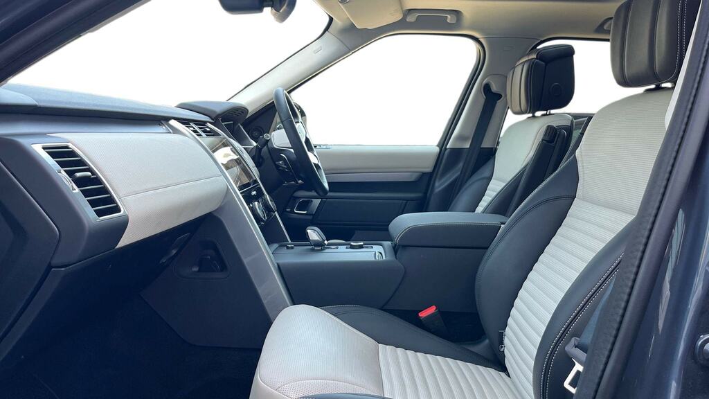 Land Rover Discovery 3.0 D350 Dynamic Hse KT74TLK Blue #3