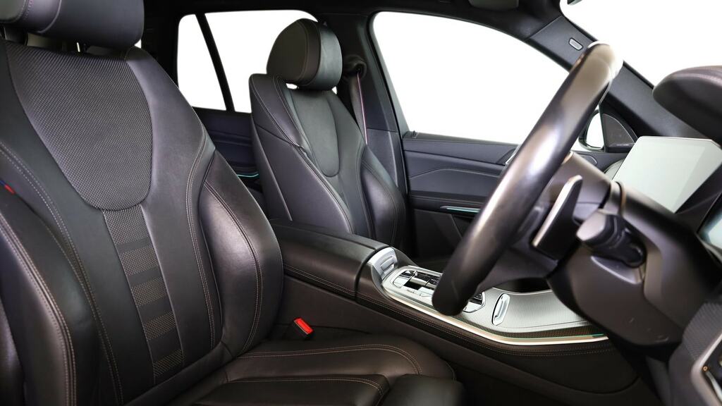 BMW X5 Xdrive40d Mht M Sport White #10