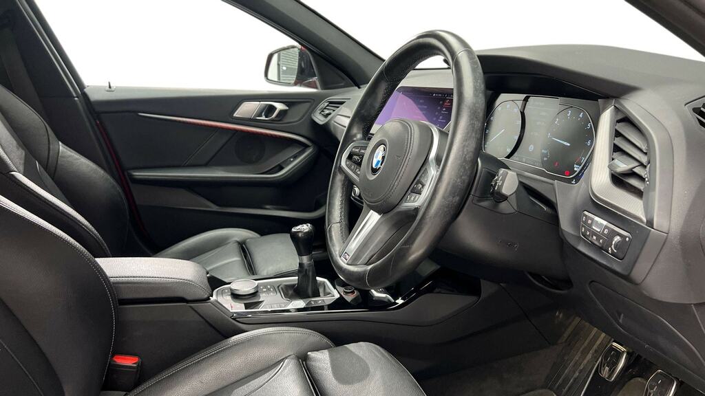 BMW 1 Series 118I M Sport FH70NAO Red #6