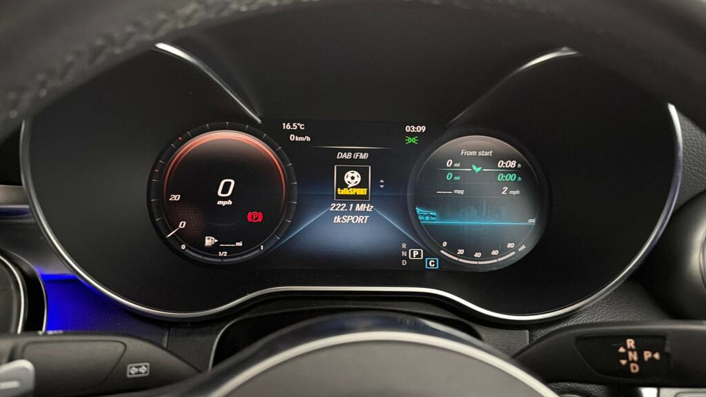 Mercedes-Benz GLC Class Glc 300 4Matic Amg Line Ultimate 9Gtronic White #13
