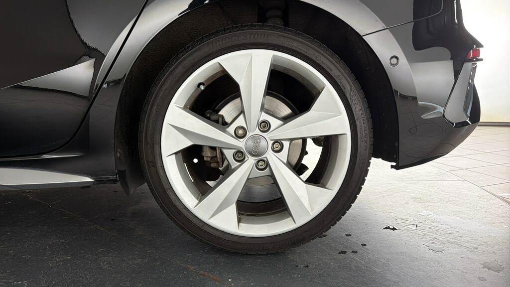 Audi A3 Audi Saloon 35 Tfsi S Line S Tronic White #25