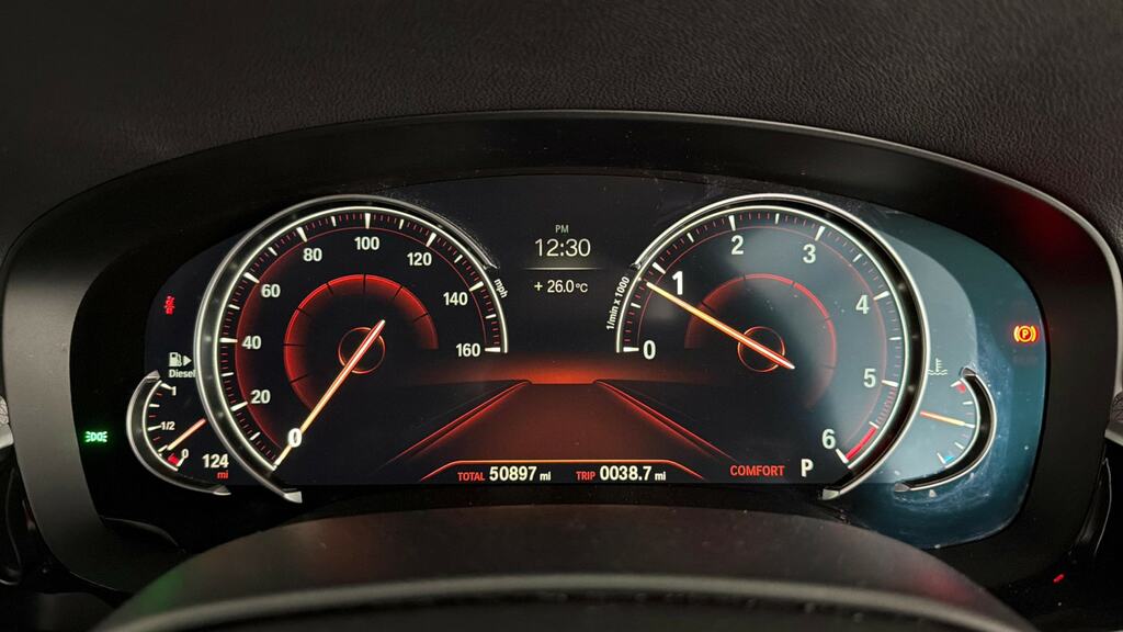 BMW 5 Series 520D M Sport White #13