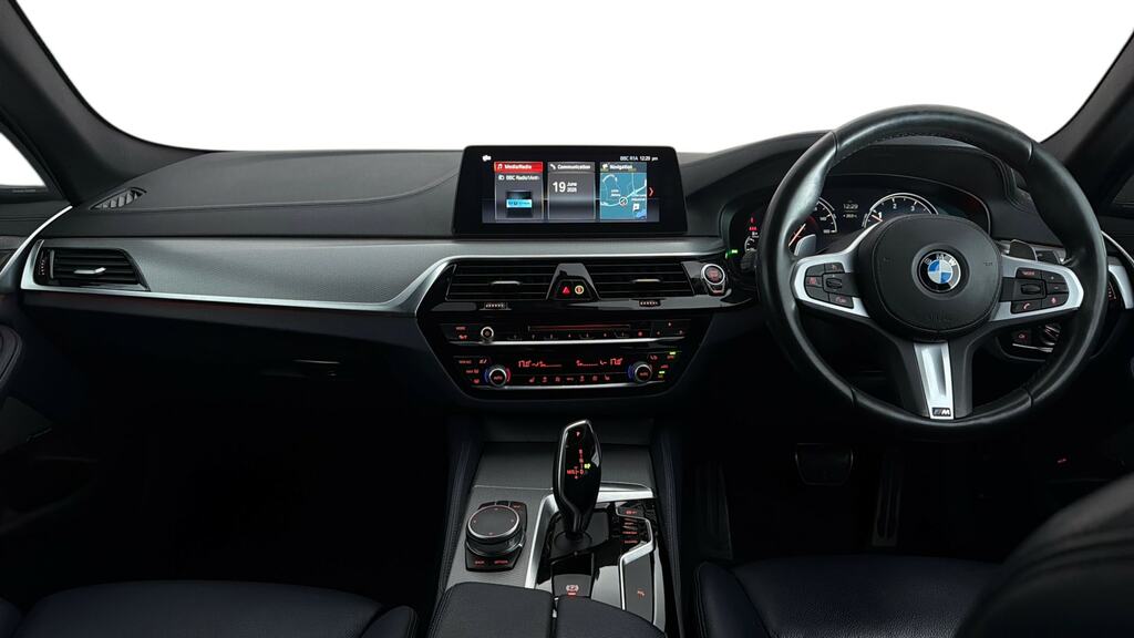 BMW 5 Series 520D M Sport Black #6