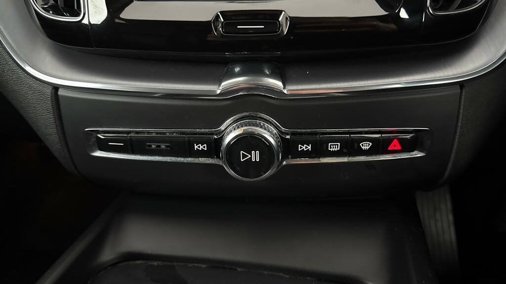 Volvo XC60 2.0 T5 Inscription Awd Black #19