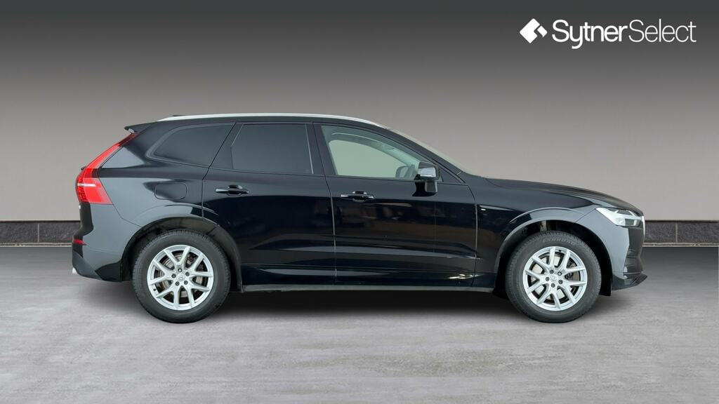 Volvo XC60 2.0 D4 Momentum Geartronic Black #3