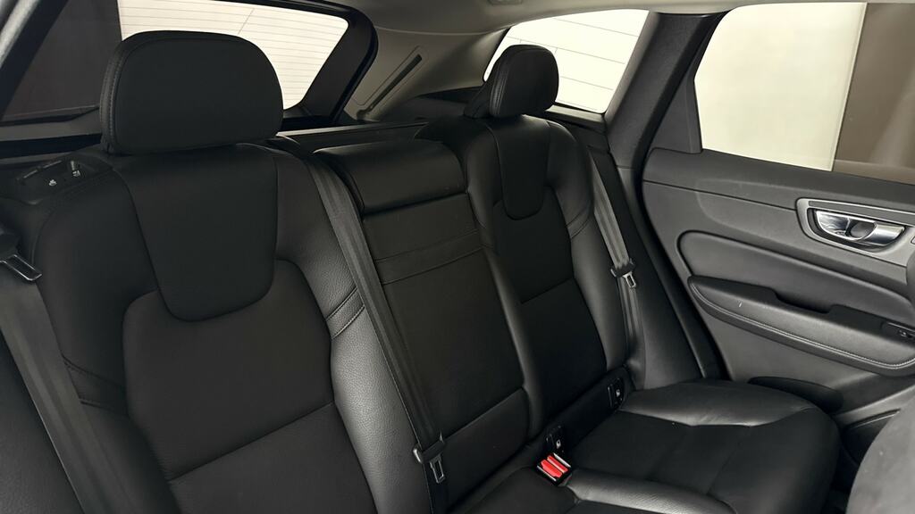 Volvo XC60 2.0 T5 Inscription Awd Black #12