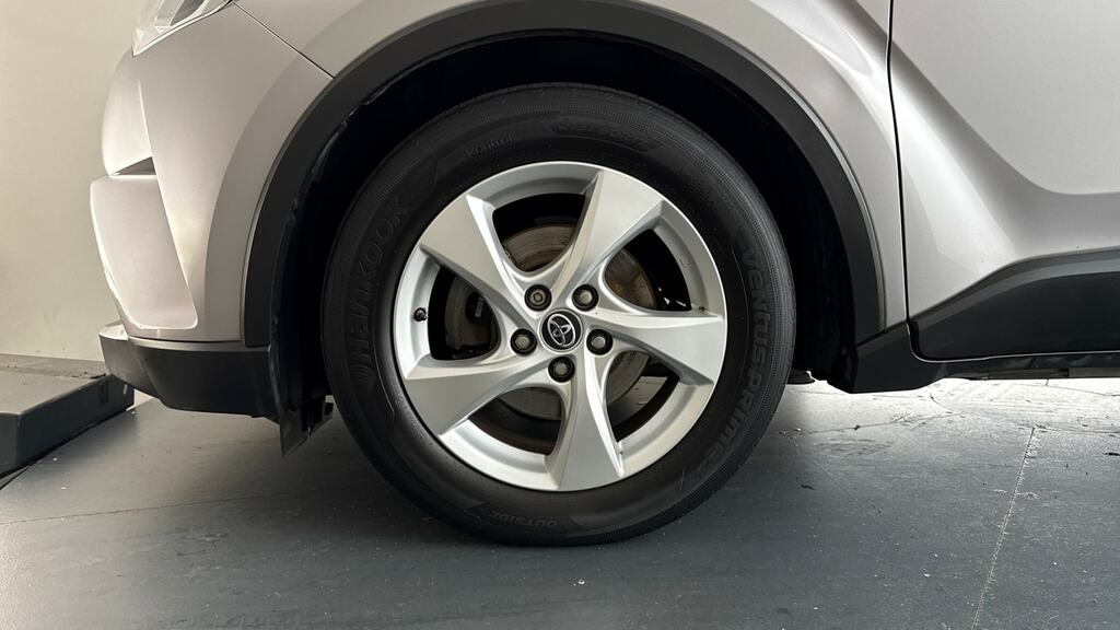 Toyota C-Hr 1.8L Excel Grey #24
