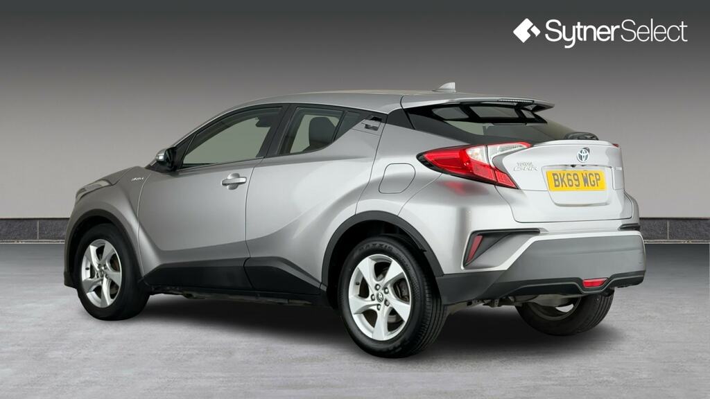 Toyota C-Hr 1.8 Hybrid Icon Cvt Silver #2