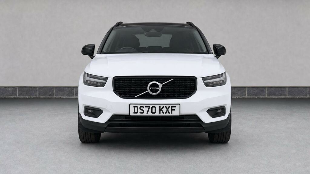 Volvo XC40 1.5 T3 163 R Design White #5