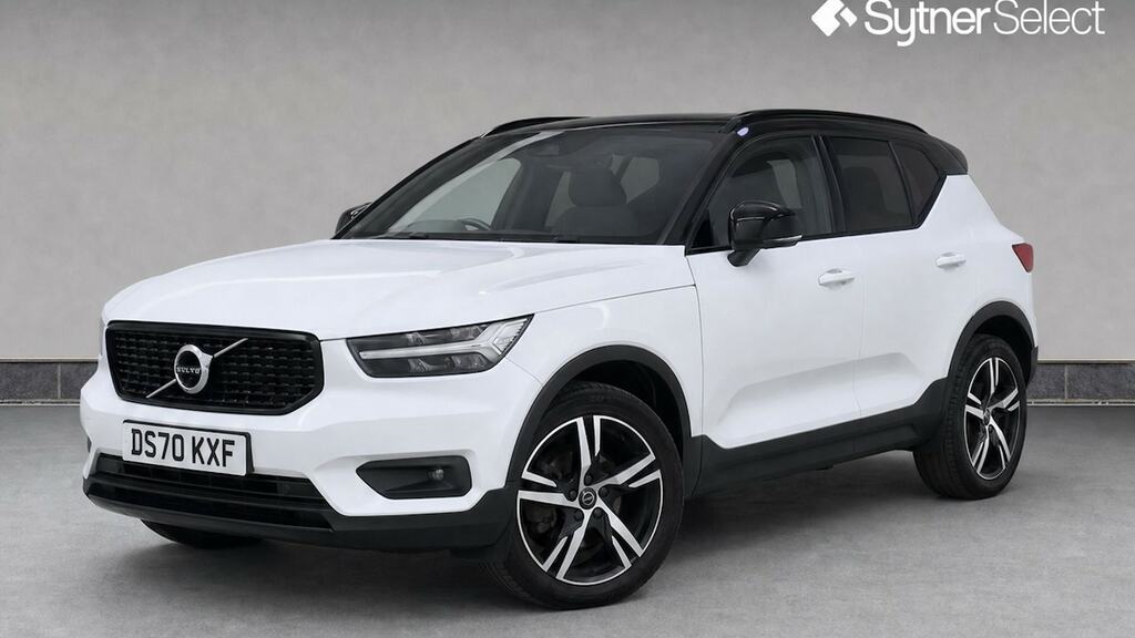 Volvo XC40 1.5 T3 163 R Design White #2
