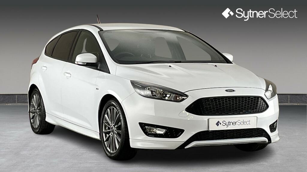 Ford Focus 1.0 Ecoboost 140 St-line Navigation White