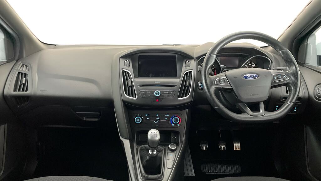 Ford Focus 1.0 Ecoboost 140 St-line Navigation YS18CRK White #6
