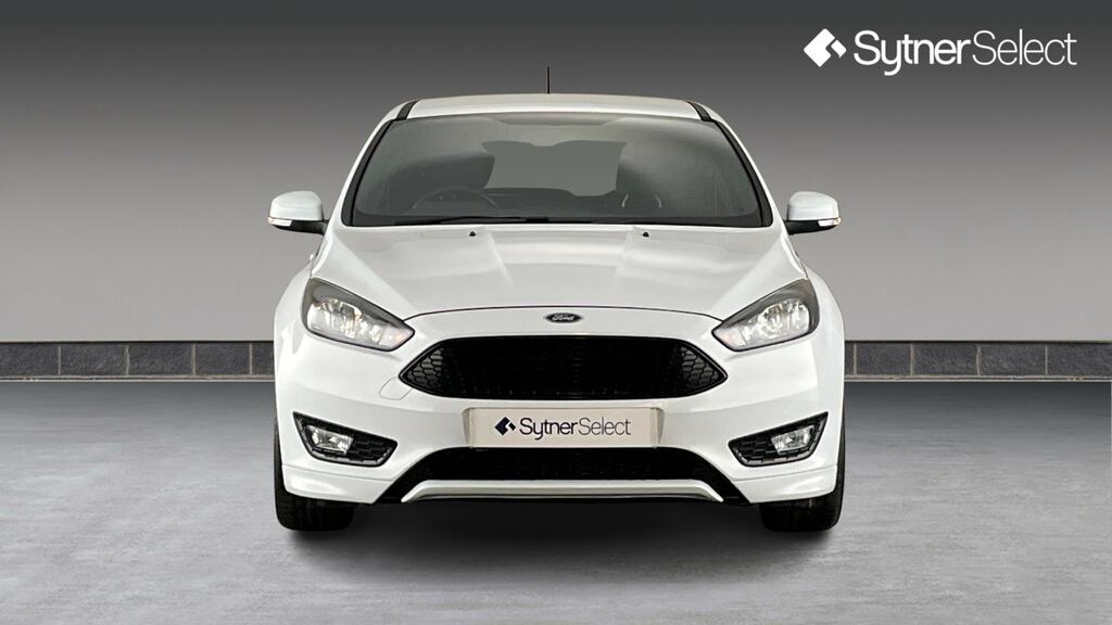 Ford Focus 1.0 Ecoboost 140 St-line Navigation YS18CRK White #4