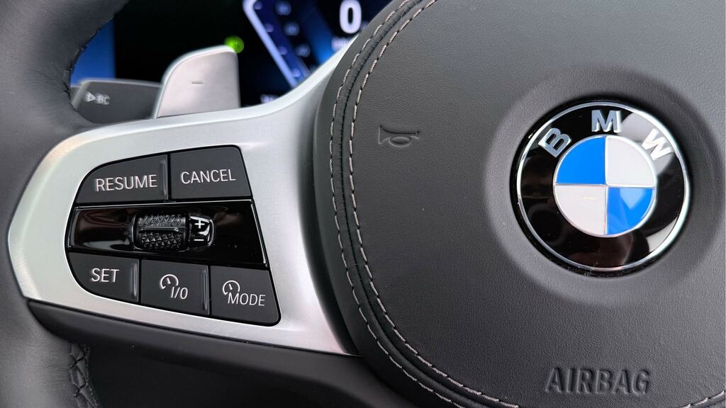 BMW X7 M Sport Black #16