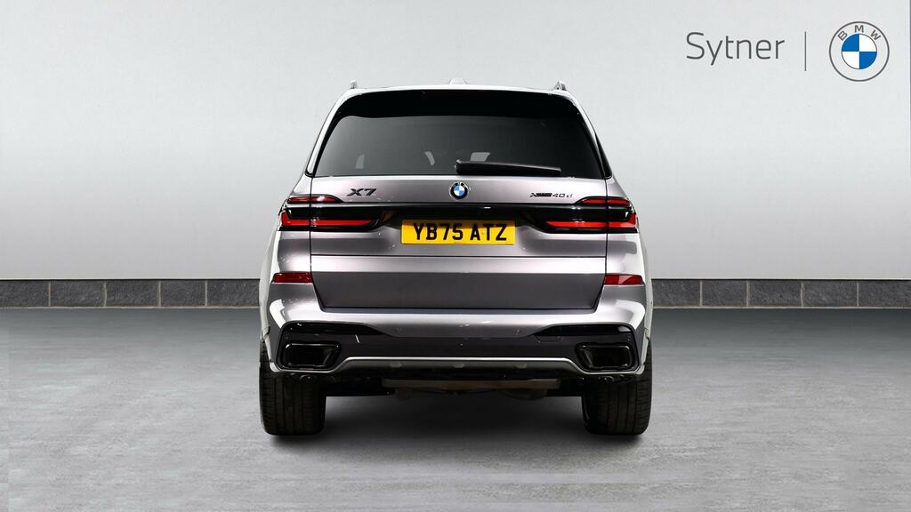 BMW X7 M Sport Black #14