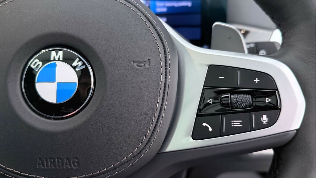 BMW X7 M Sport Black #17